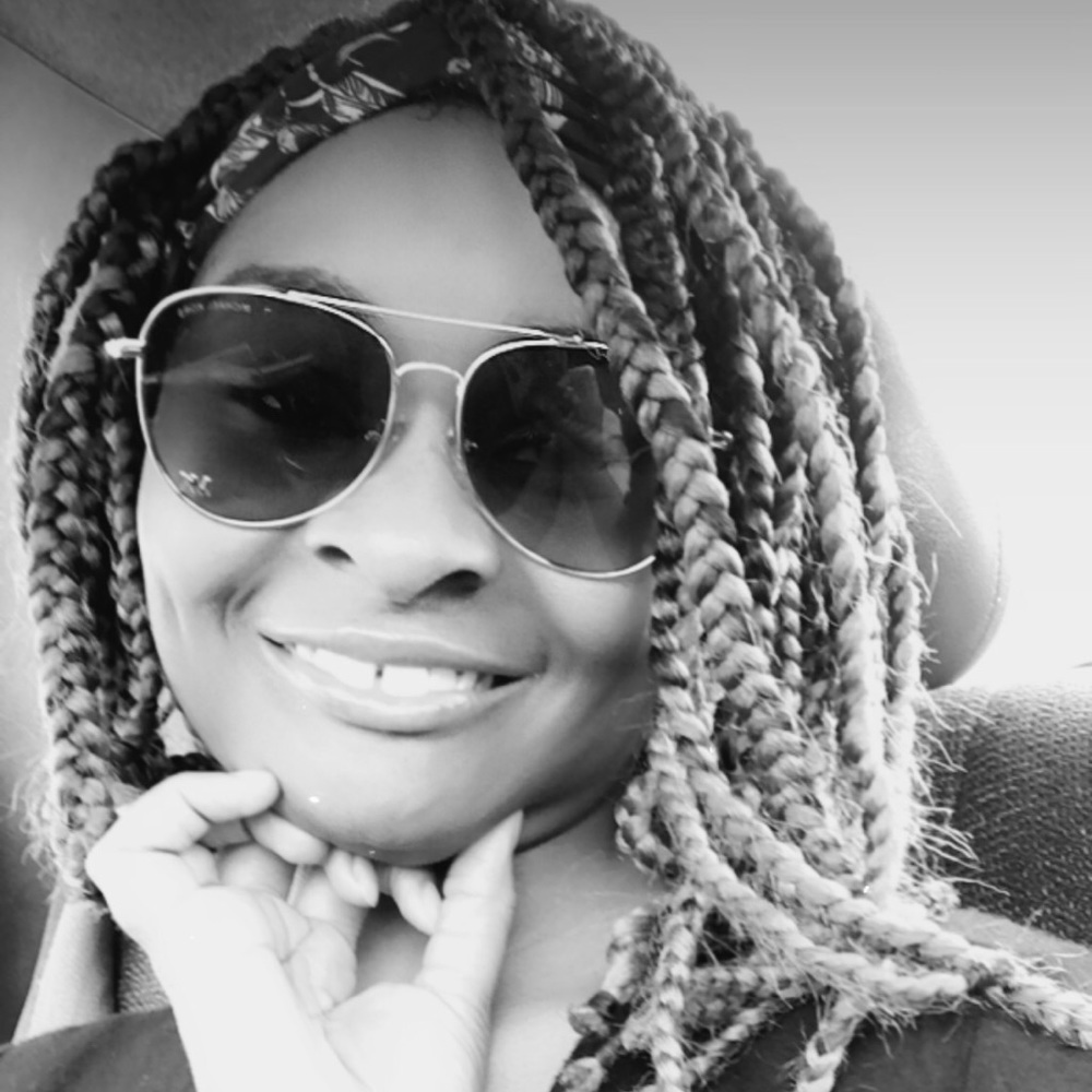 Meet your Posher, Shaniqua